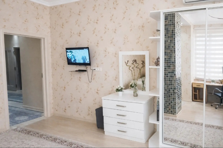 Uyut Apartments