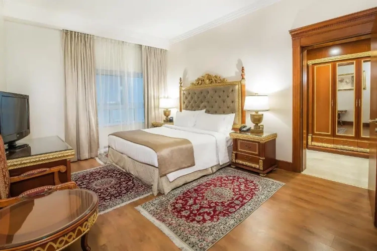 Executive Double Suite