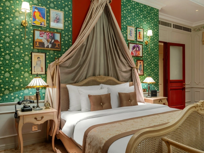 Double Suite