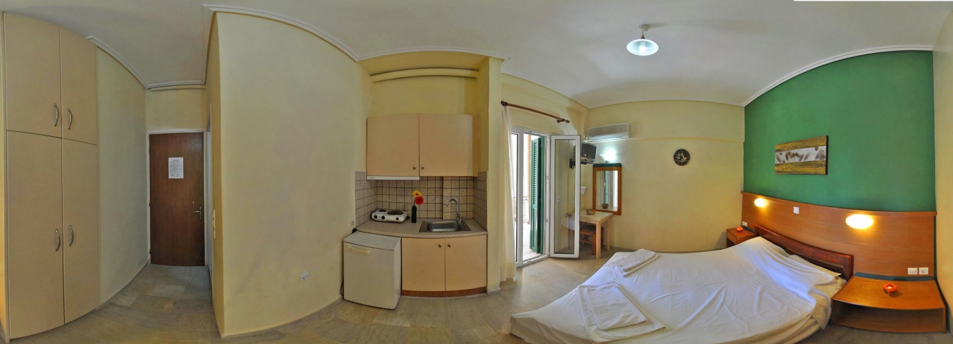Standard Triple room with balcony and with view