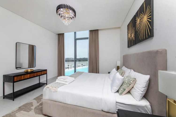 Lagoon View | 1Br | District One Apartments