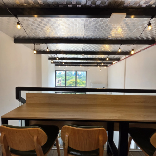 Cozy Cubes Hostel