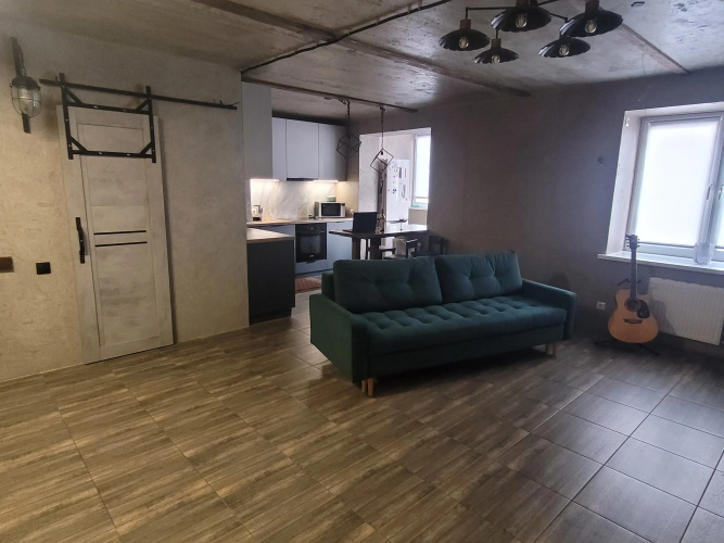 Loft V Tsentre Bresta Flat