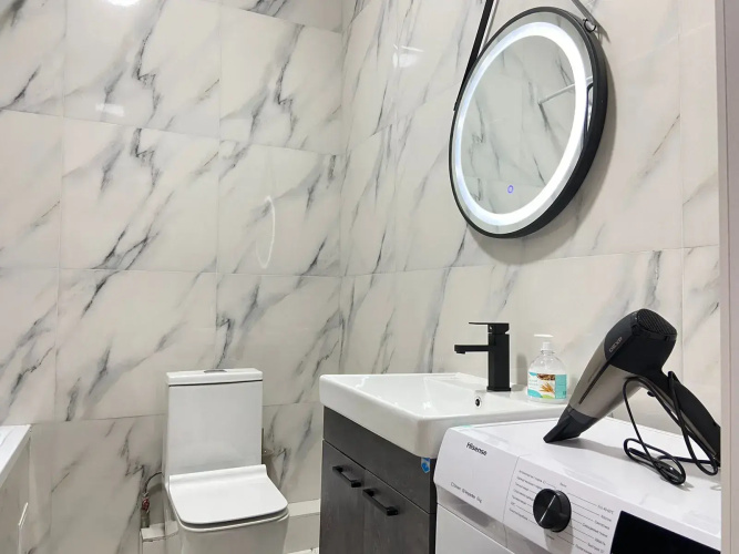 Capital Luxe Two Flat