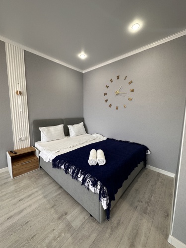 1 Bedroom Apartment with balcony