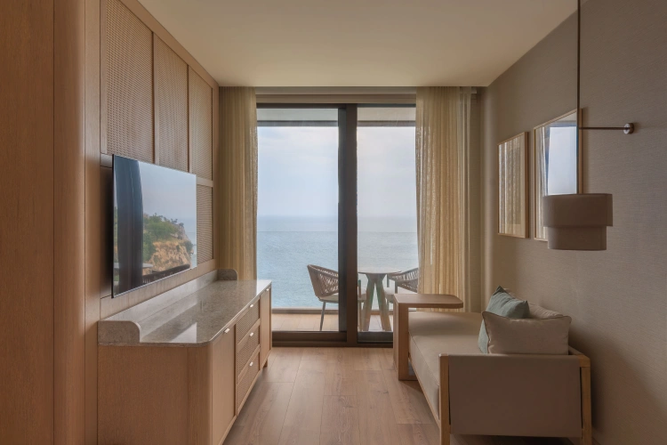 Deluxe Double room with balcony and with sea view