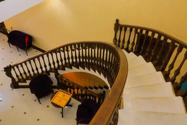 Elani Hotel