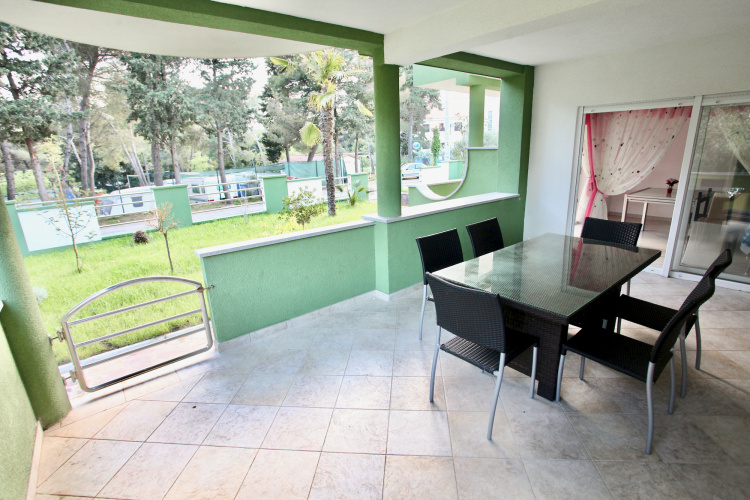3 Bedrooms Apartment with view