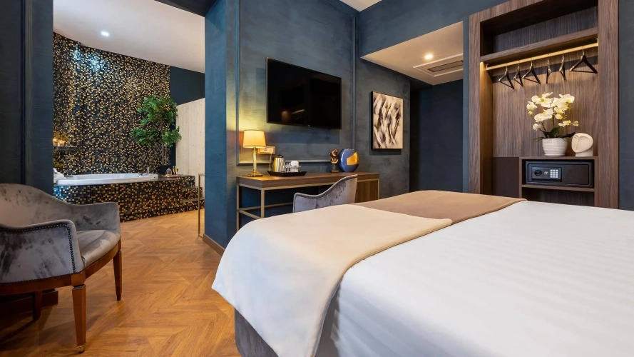 Executive Spa Suite