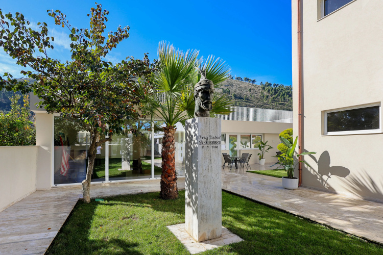 Luxury Mimani 2 Apartments