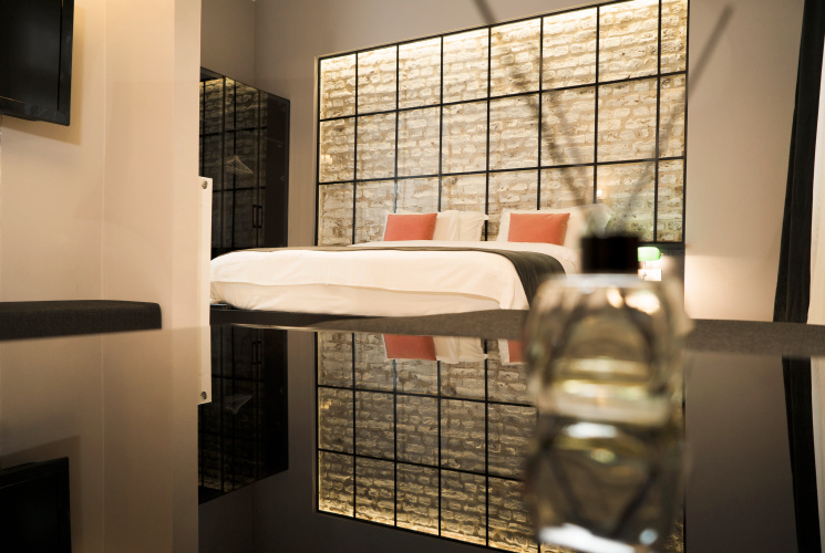 Hamam Suite with balcony and with city view