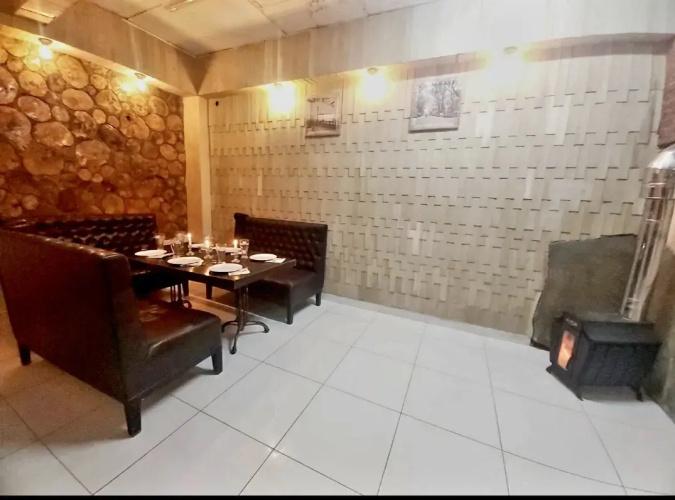 Vdali Ot Zhen Chalet