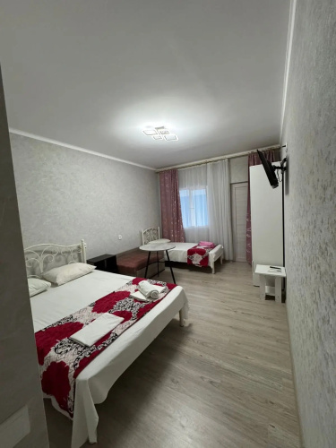 Oktyabryskaya 71 Guest house