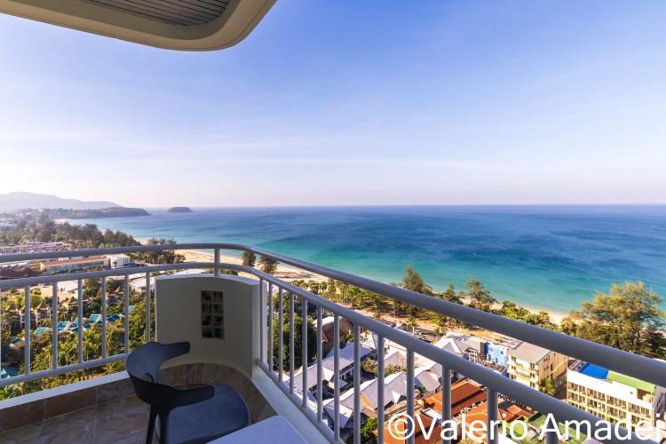 2 Bedrooms Suite with balcony and with view