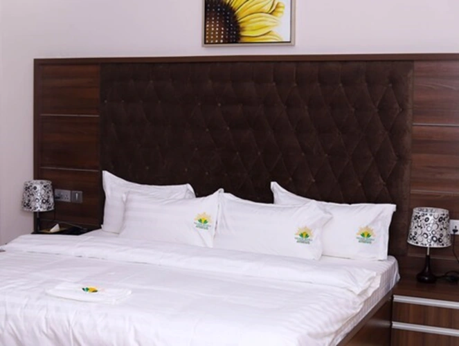 Executive Suite with city view