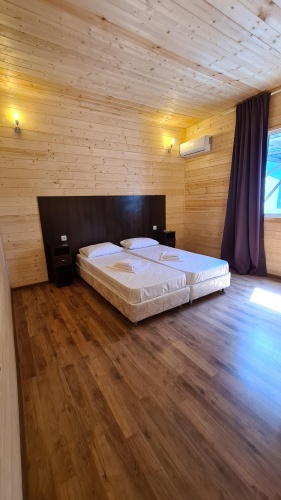 2 Bedrooms Suite