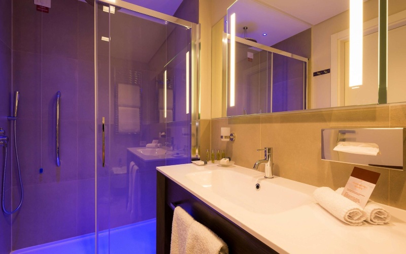 DoubleTree by Hilton Yerevan City Centre photo 25