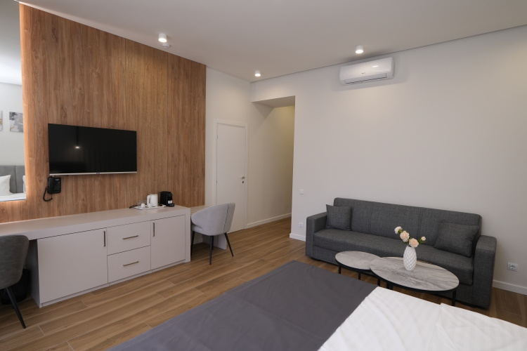 Standard Double room with view