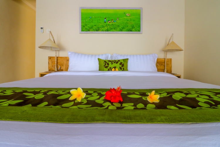 2 Bedrooms Villa