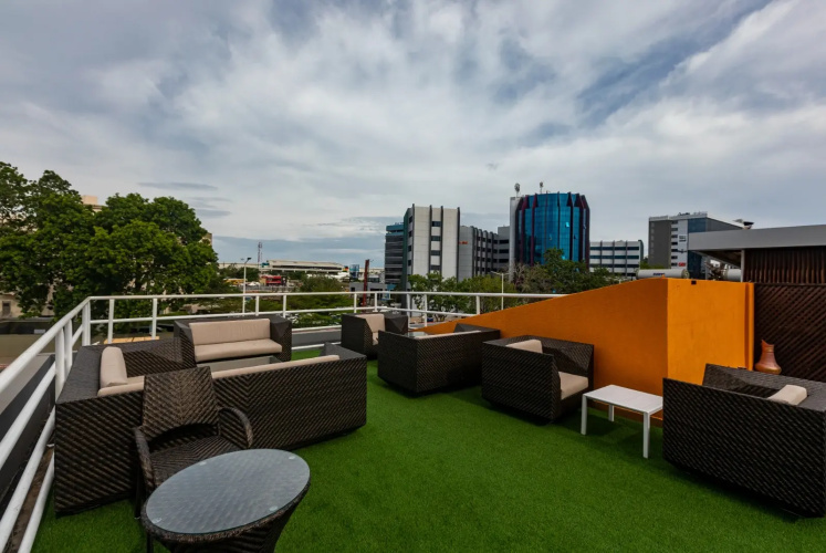 Airport View Hotel