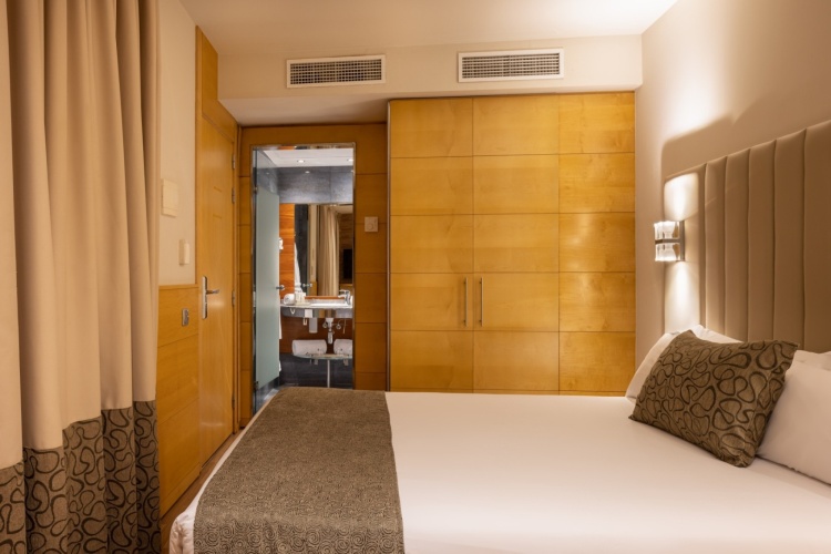 Individual room