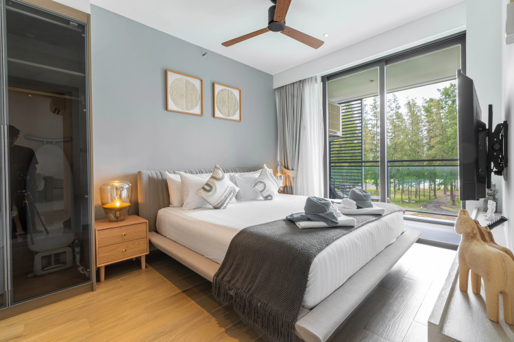 Serenity 2bd  in Cassia Apartment