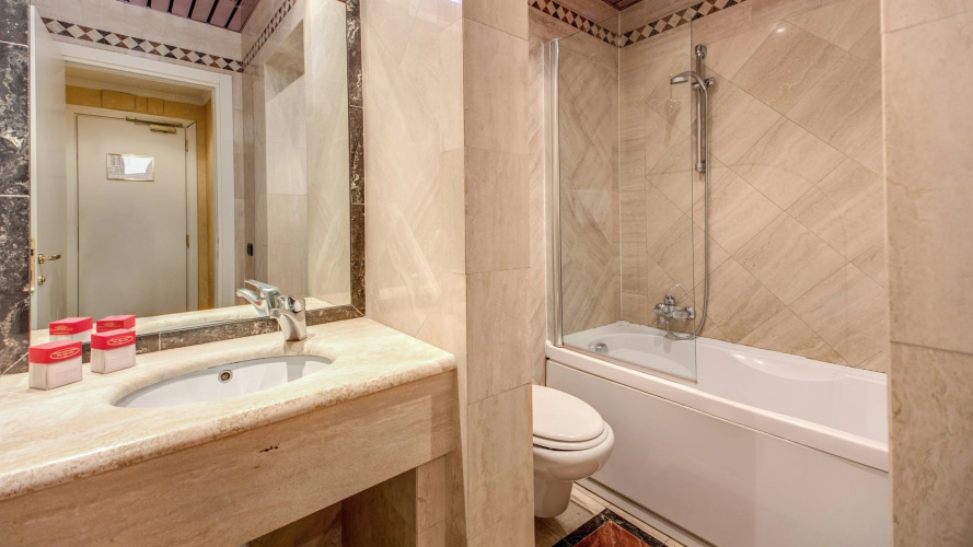 Valle Hotel Roma photo 15
