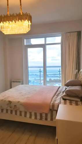Фотография номера квартиры Апартаменты с Шикарным Видом на Море в Центре Сочи