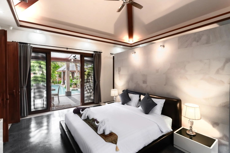 4 Bedrooms Superior Villa