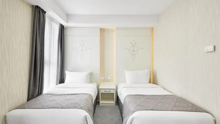 Gallery Palace Hotel