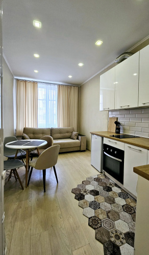 Victory Square Delux Flat