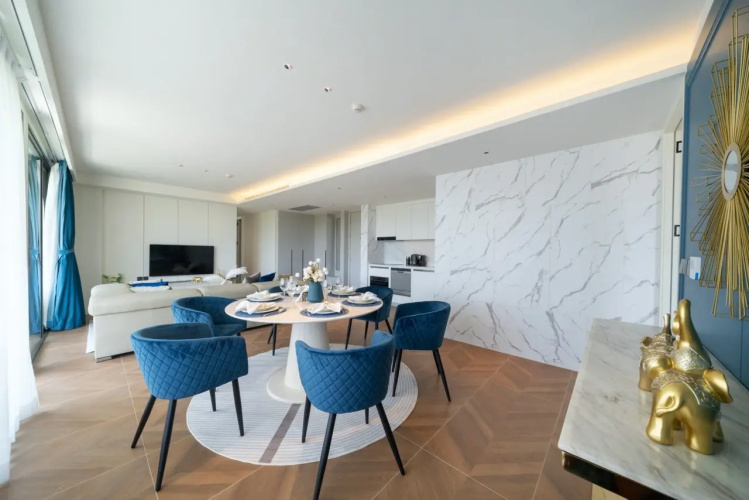 The Sunshine 3br Apartments