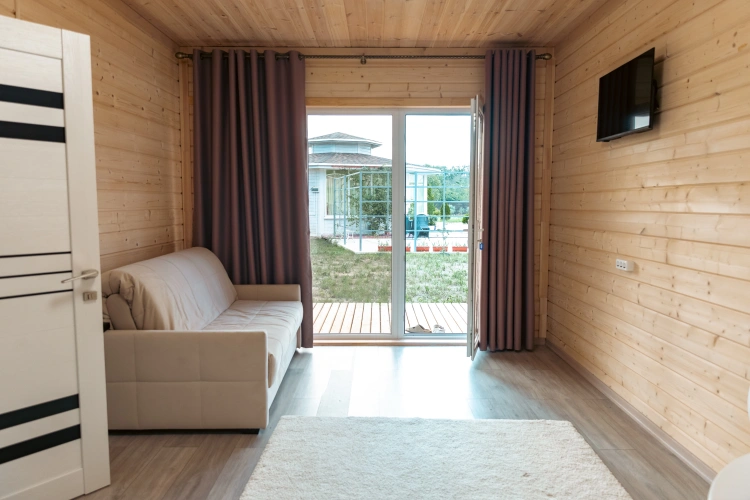 2 Bedrooms Cottage