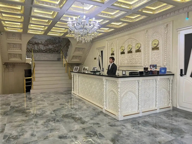 Ideal Hotel