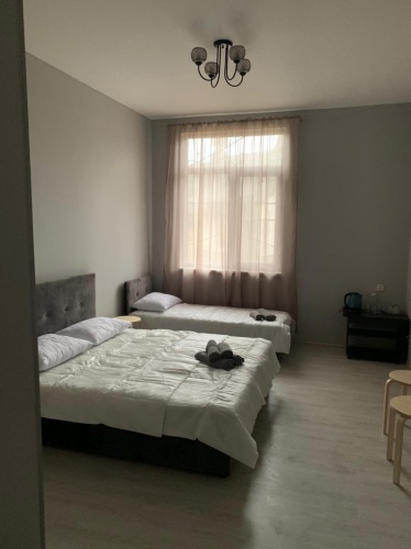 Standard Triple room with view