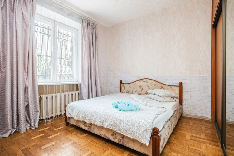 Na Zakharova Apartments