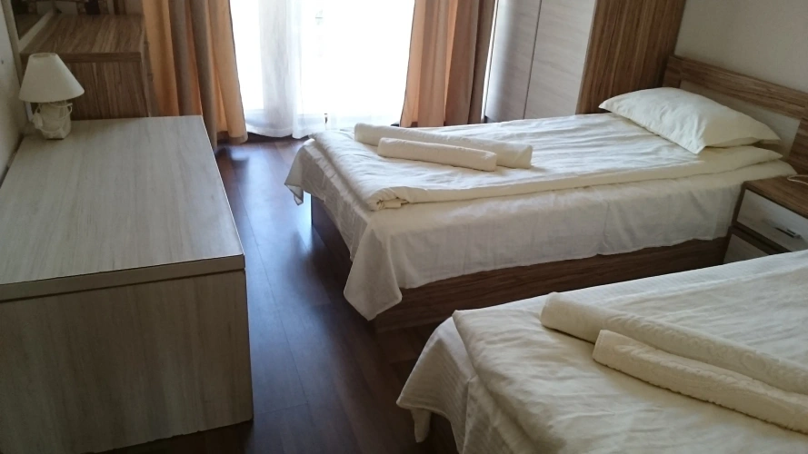 1 Bedroom Apartment with balcony