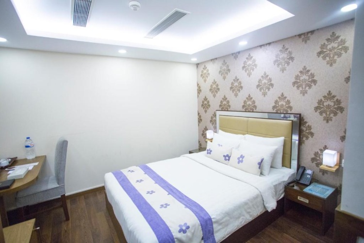 Premier room