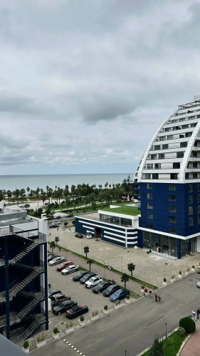 White Sails Apartments