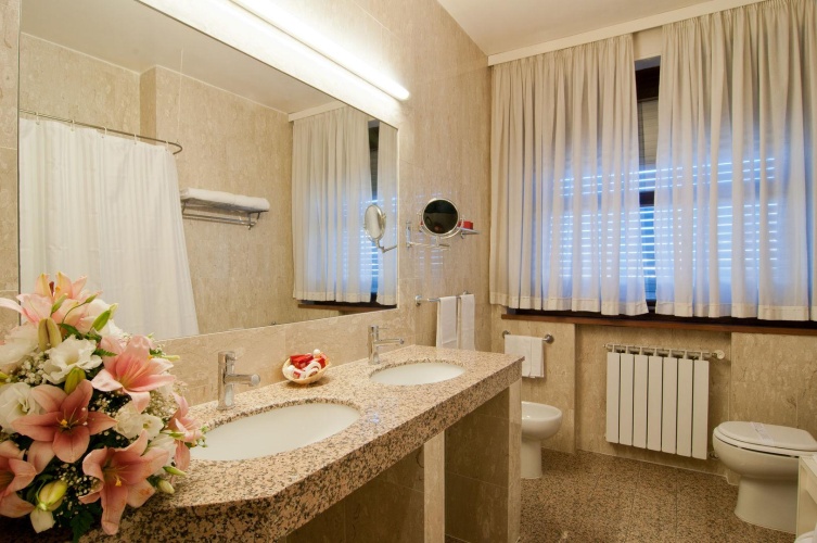 Bettoja Hotel Mediterraneo photo 36