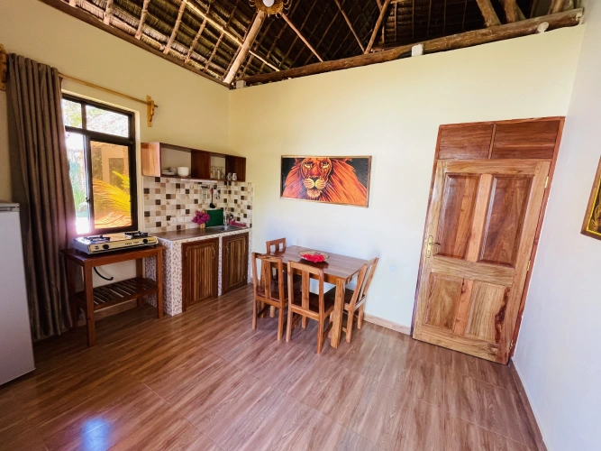 2 Bedrooms Apartment