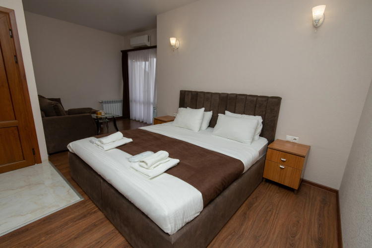 Hillside Guest house