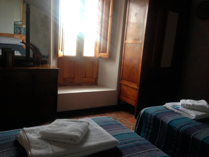 Roja room