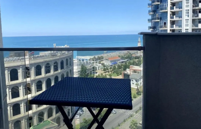 Orbi Sea Tower Apartments