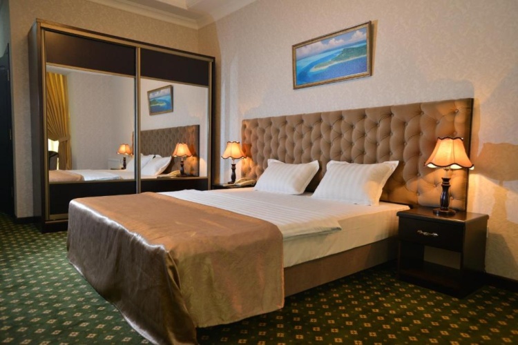Deluxe Double room with balcony