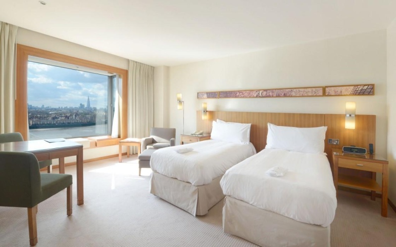 Canary Riverside Plaza Hotel photo 24