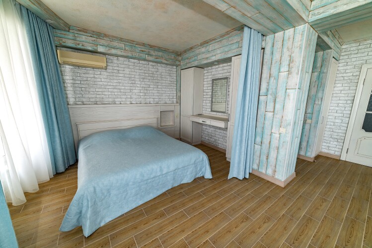 Фотография номера гостиницы Яхт-клуб