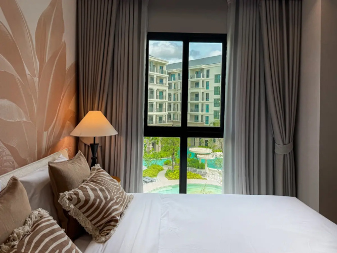 Modern 1Bdr with Pool View the Title Legendary Flat