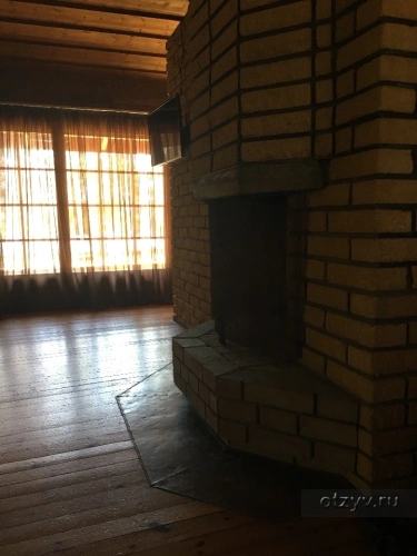 Superior Cottage