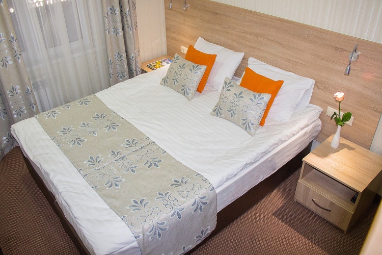 Standard Double room with view